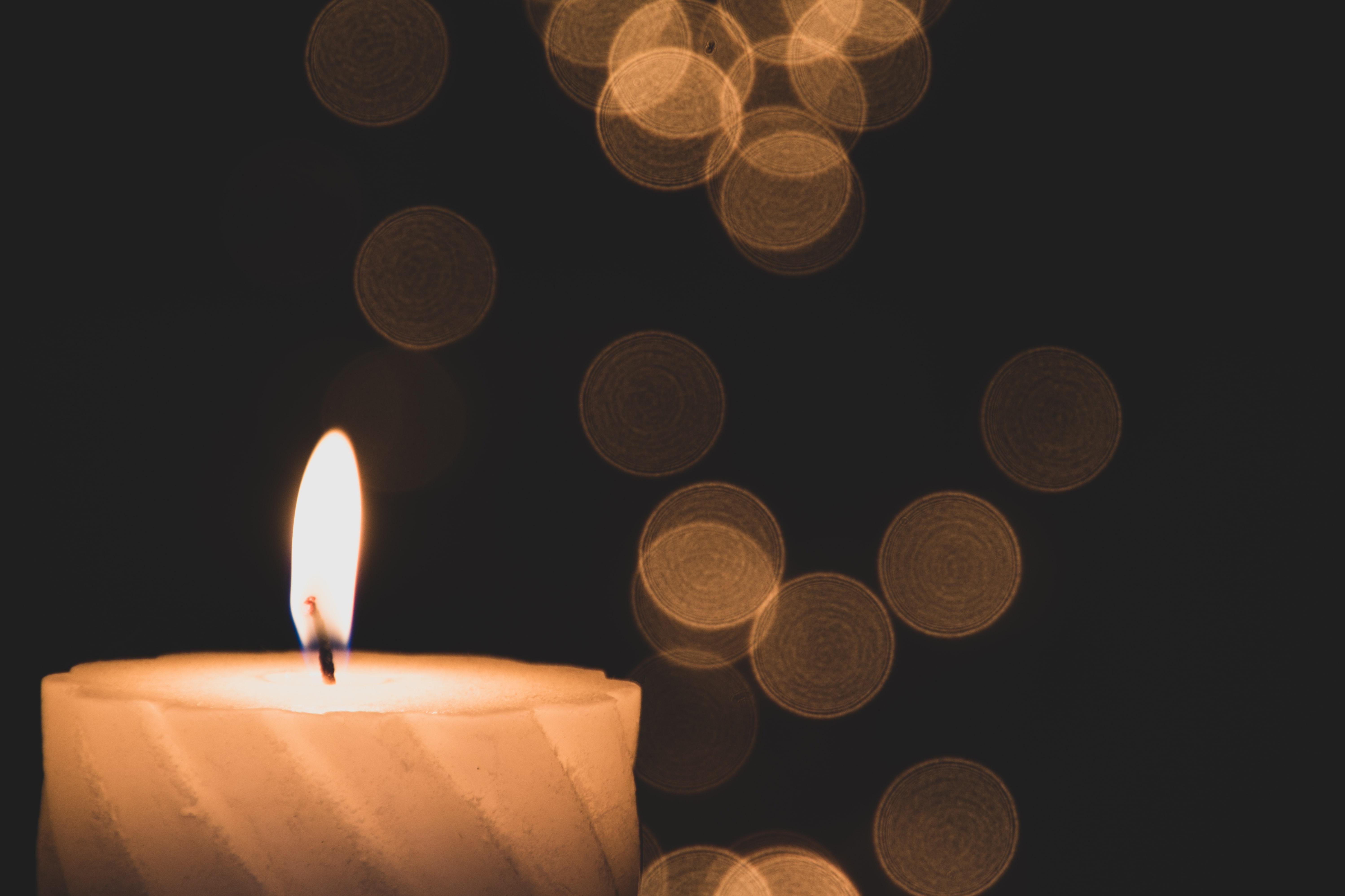 Brennende Kerze